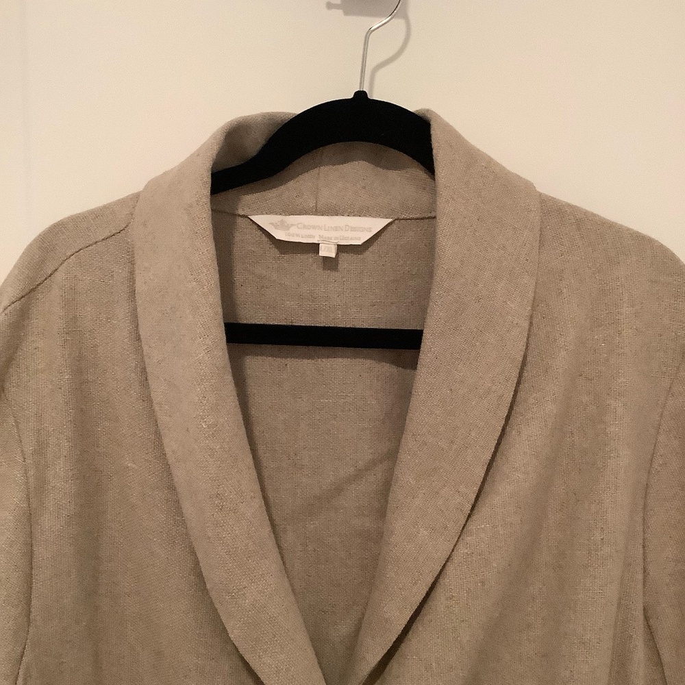 Crown Linen Design Trench Coat